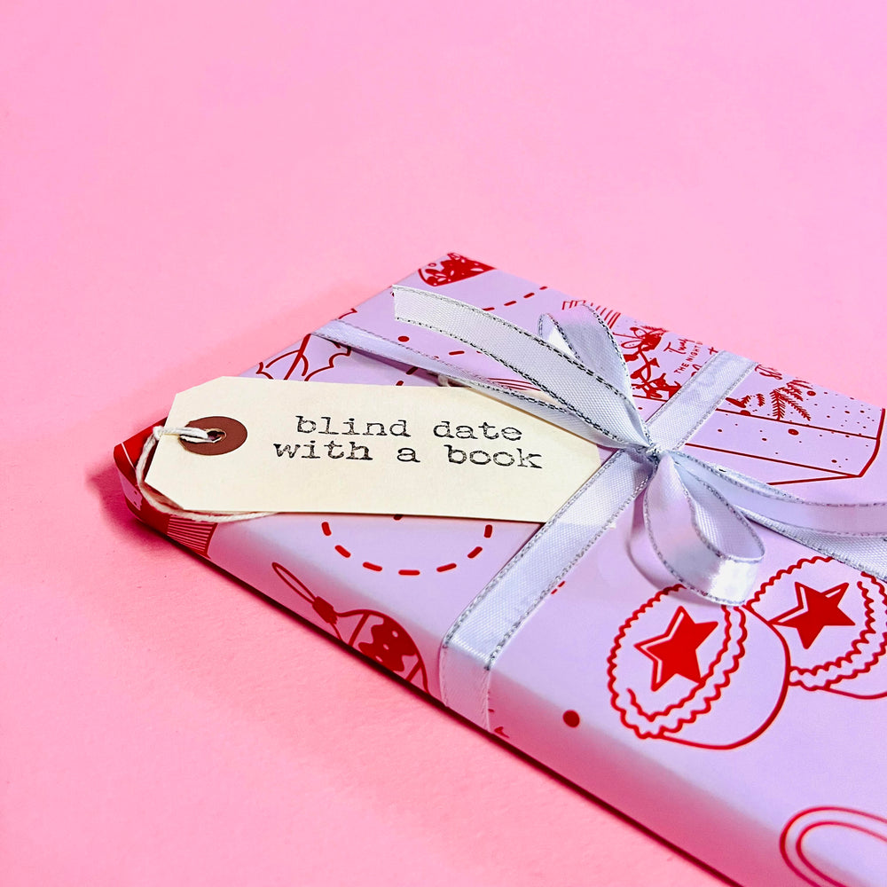 Blind date with a book - Christmas Gift edition. Perfect for book lovers, bookworms, readers and bibliophiles. Surprise book present. Gift for friend. Gift for a lover. Bookishly. Gift for her.