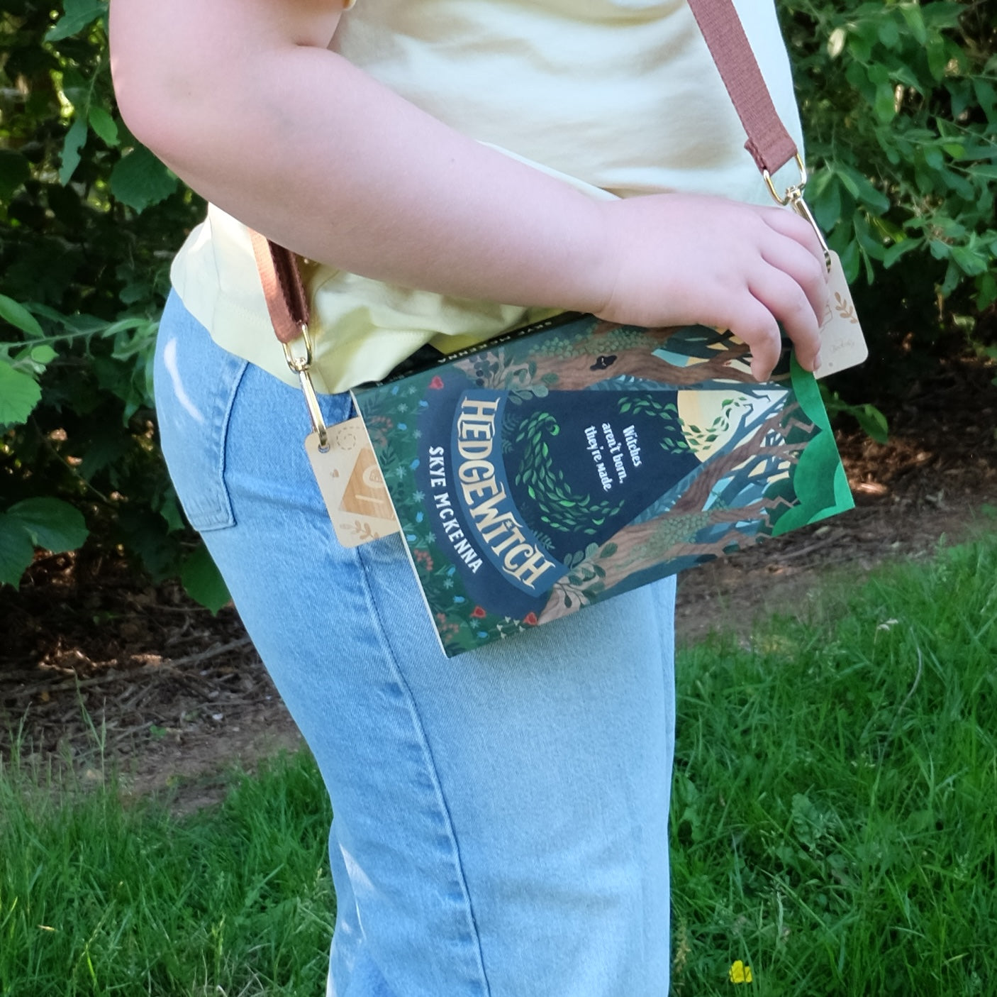 Bookmark Purse Book Carrier | Wooden Crossbody Book Strap